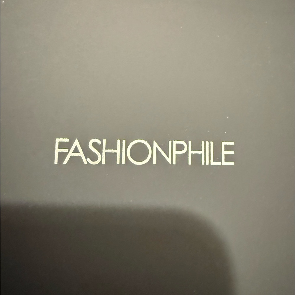 CHANEL Silver Logo Earrings with Cream Pearls - Picture 7 of 9